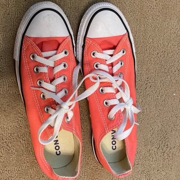 coral pink converse